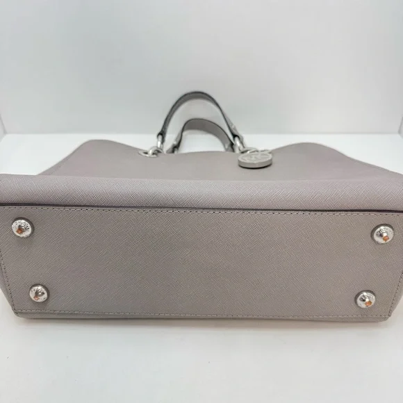 Michael Kors Cynthia Satchel Gray Saffiano Leather Chain Tote MK Charm - Picture 8 of 12